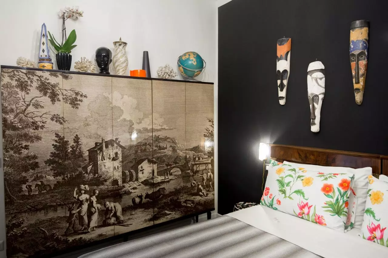 Apartment 807 bedroom detail