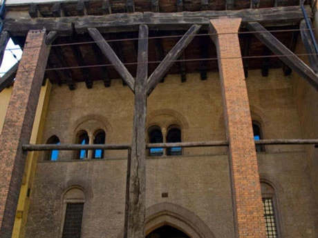Il segreto di Corte Isolani